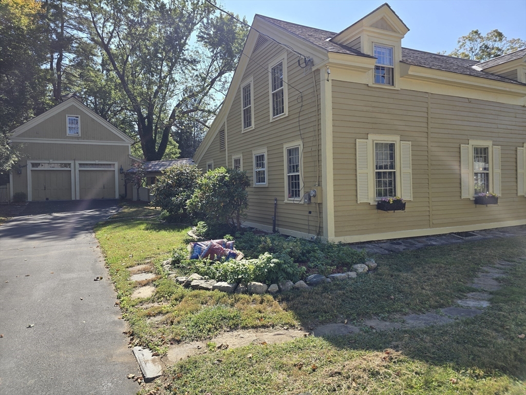105 Church St