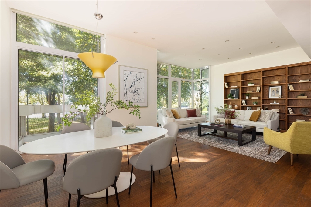 975 Memorial Drive 209