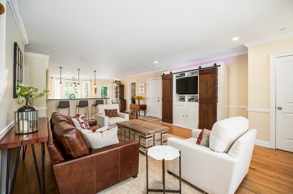 15 Middlewood Drive 15