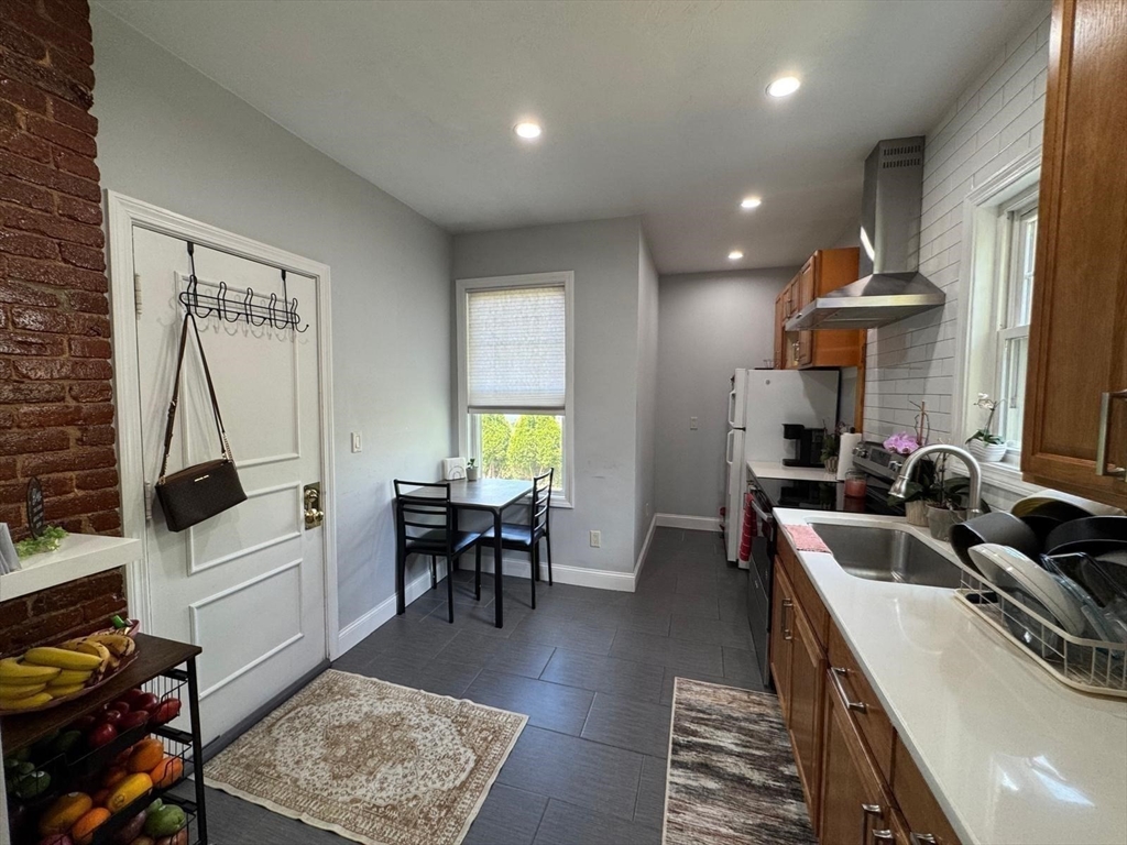 26 Orchard St, Leominster, MA, 26 Orchard St, Leominster, MA Photo #16