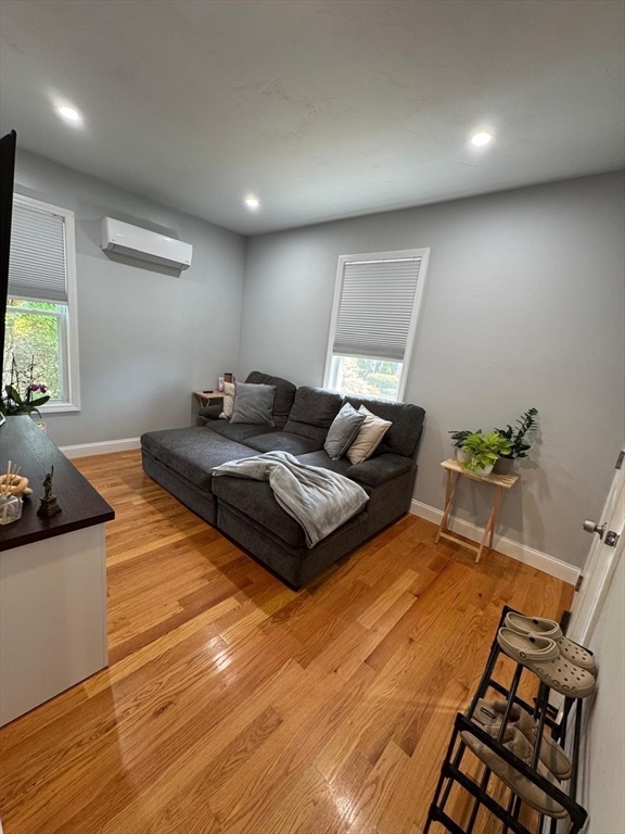 26 Orchard St, Leominster, MA, 26 Orchard St, Leominster, MA Photo #8
