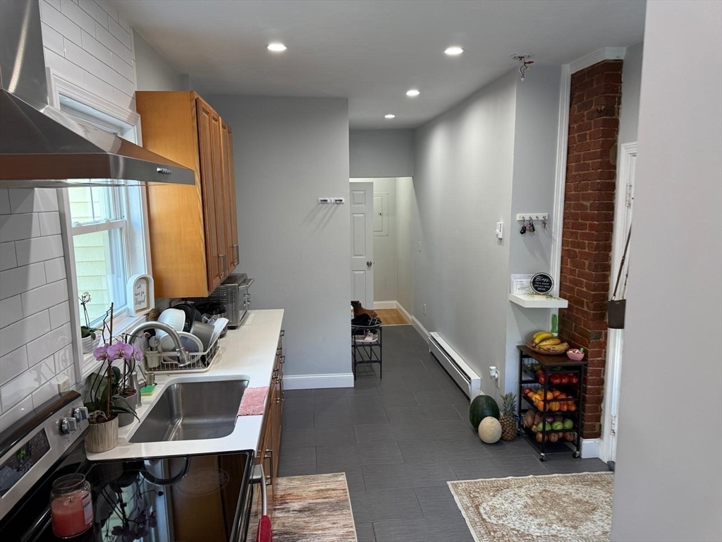 26 Orchard St, Leominster, MA, 26 Orchard St, Leominster, MA Photo #20
