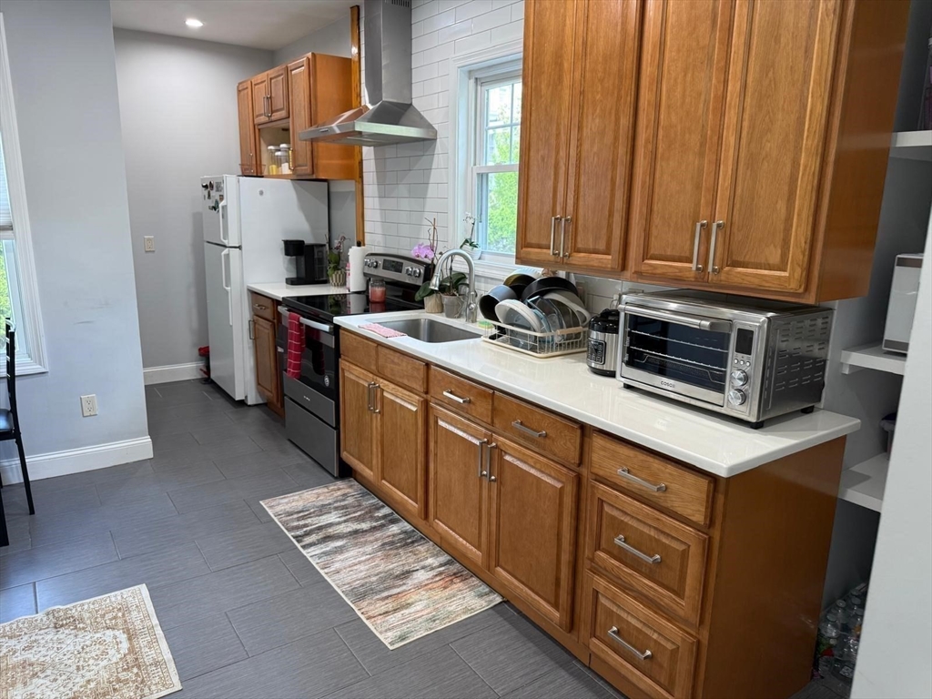 26 Orchard St, Leominster, MA, 26 Orchard St, Leominster, MA Photo #18