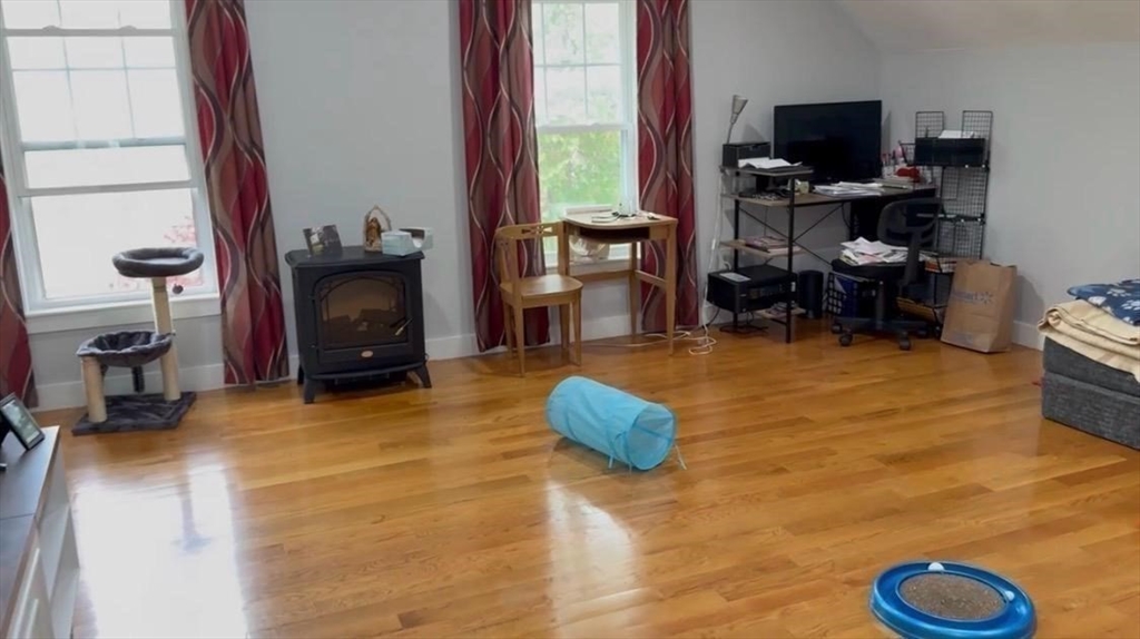 26 Orchard St, Leominster, MA, 26 Orchard St, Leominster, MA Photo #23