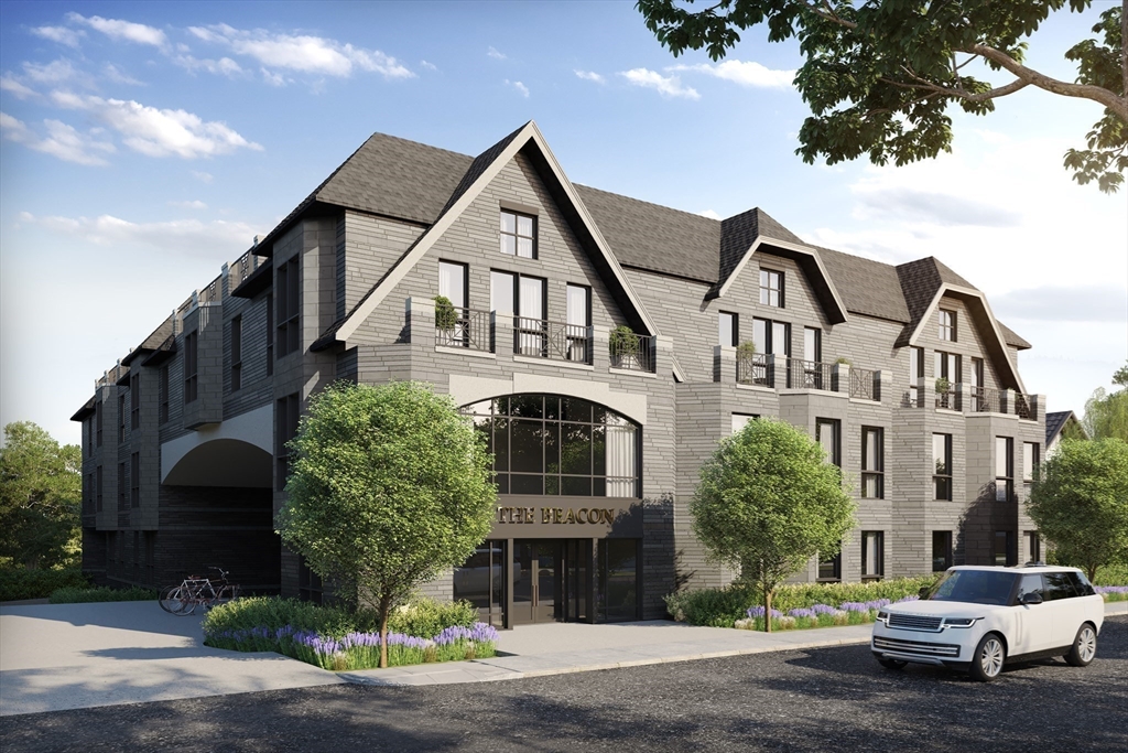 1114 Beacon St. 204
