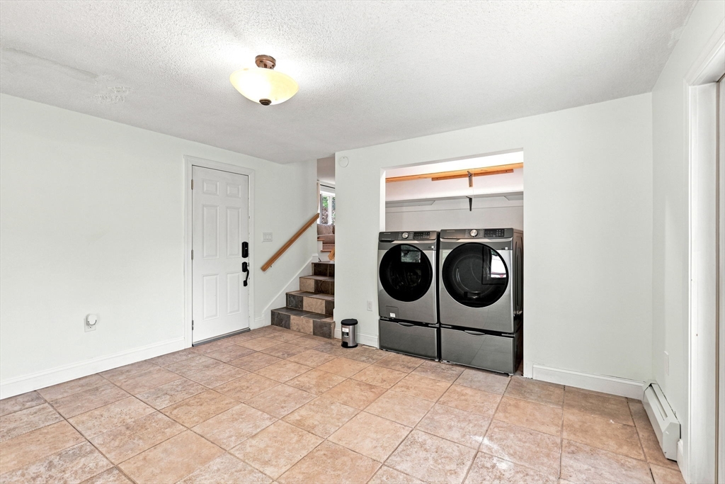 73 Glendale Rd, Hampden, MA Photo #18