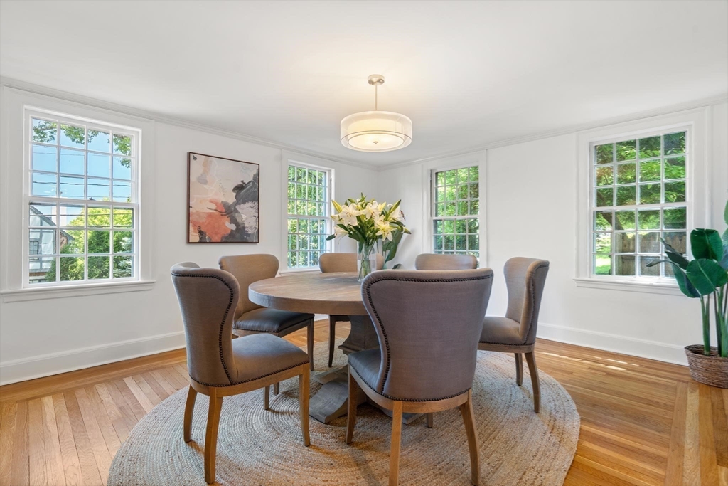 25 Chestnut Hill Rd