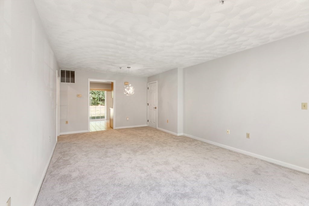 396 Boston Rd #302, Billerica, MA Photo #13
