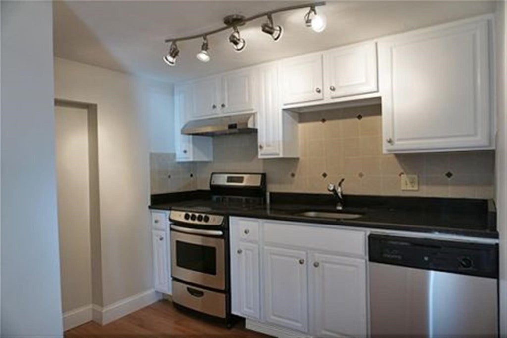192 Central St #B, Somerville, MA Photo #3