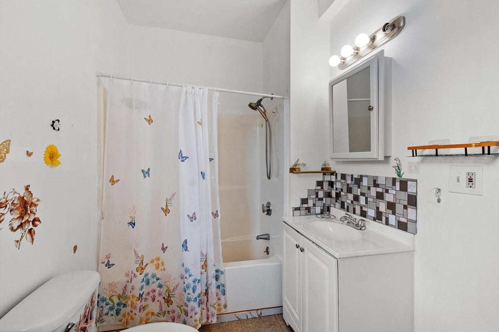 107 Hollingsworth St, Lynn, MA, 107 Hollingsworth St, Lynn, MA Photo #25