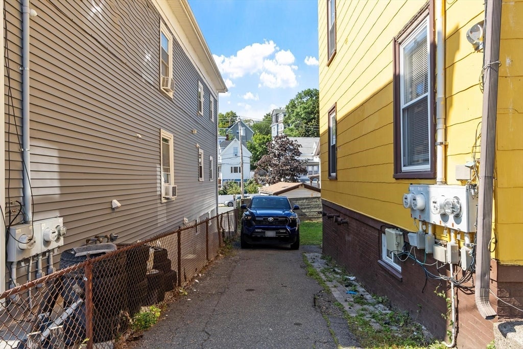 107 Hollingsworth St, Lynn, MA, 107 Hollingsworth St, Lynn, MA Photo #5