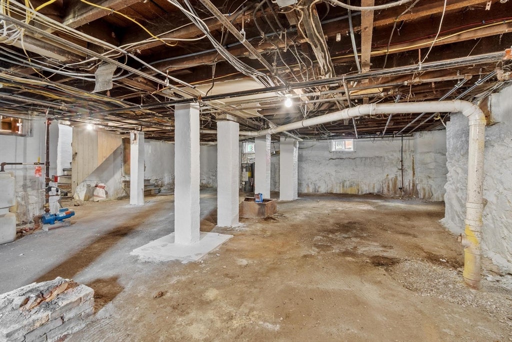 107 Hollingsworth St, Lynn, MA, 107 Hollingsworth St, Lynn, MA Photo #32