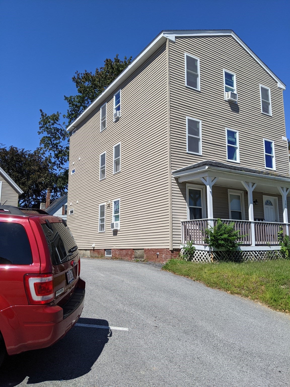 114 Winfield St, Worcester, MA Photo #12