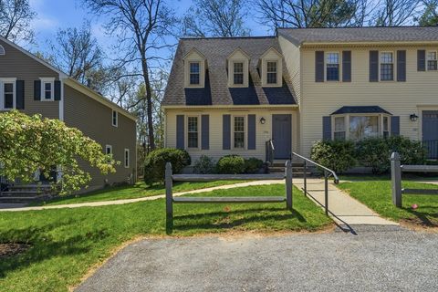 Photo of 506 Wellman Ave #506, Chelmsford, MA 01863 (MLS # 73513038)