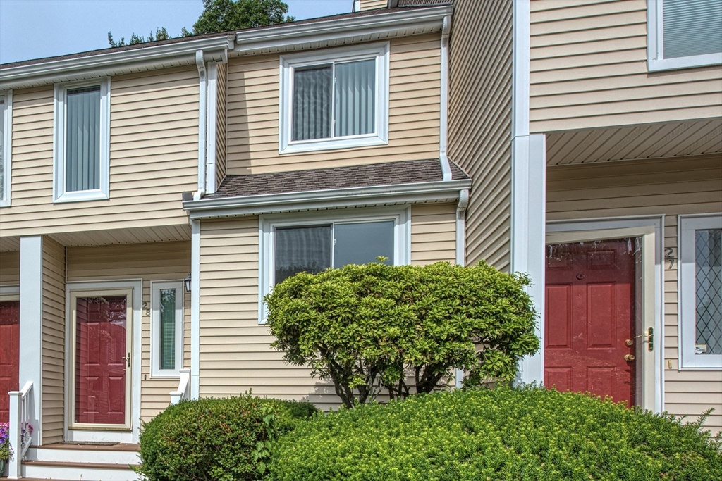 28 Gaslight Ln 28