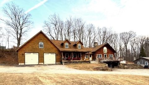 544 South Rd Ashby MA 01431