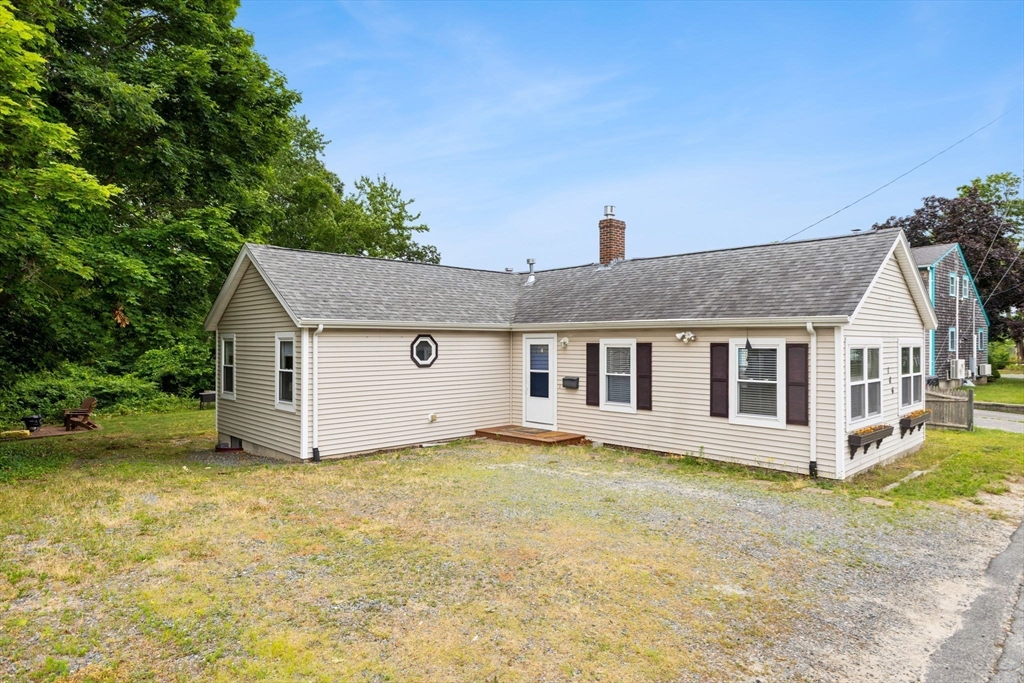 106 Circuit Ave