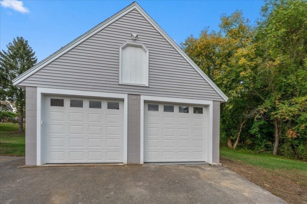 118 Old Groveland Rd, Haverhill, MA, 118 Old Groveland Rd, Haverhill, MA Photo #28