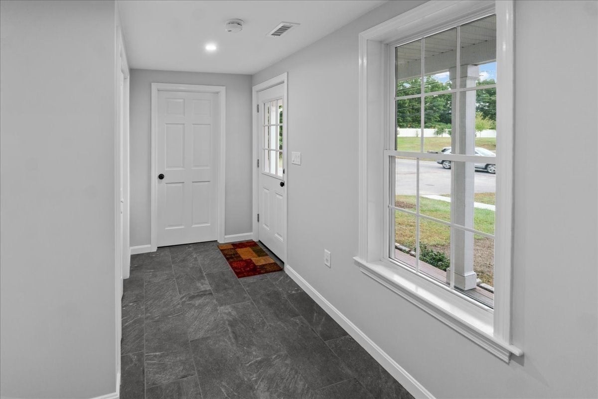 118 Old Groveland Rd, Haverhill, MA, 118 Old Groveland Rd, Haverhill, MA Photo #20
