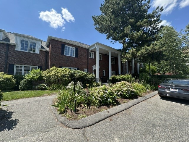 12 Still St #15, Brookline, MA Photo #1