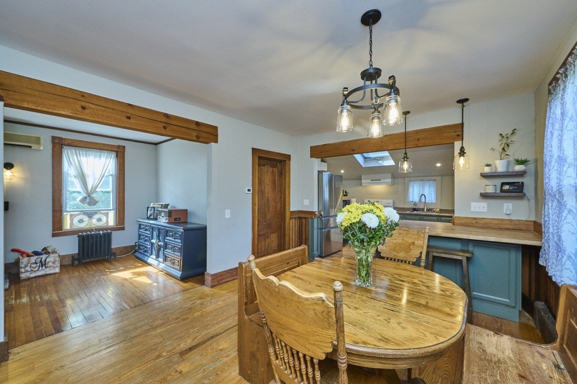 62 Chestnut St, Foxboro, MA Photo #8