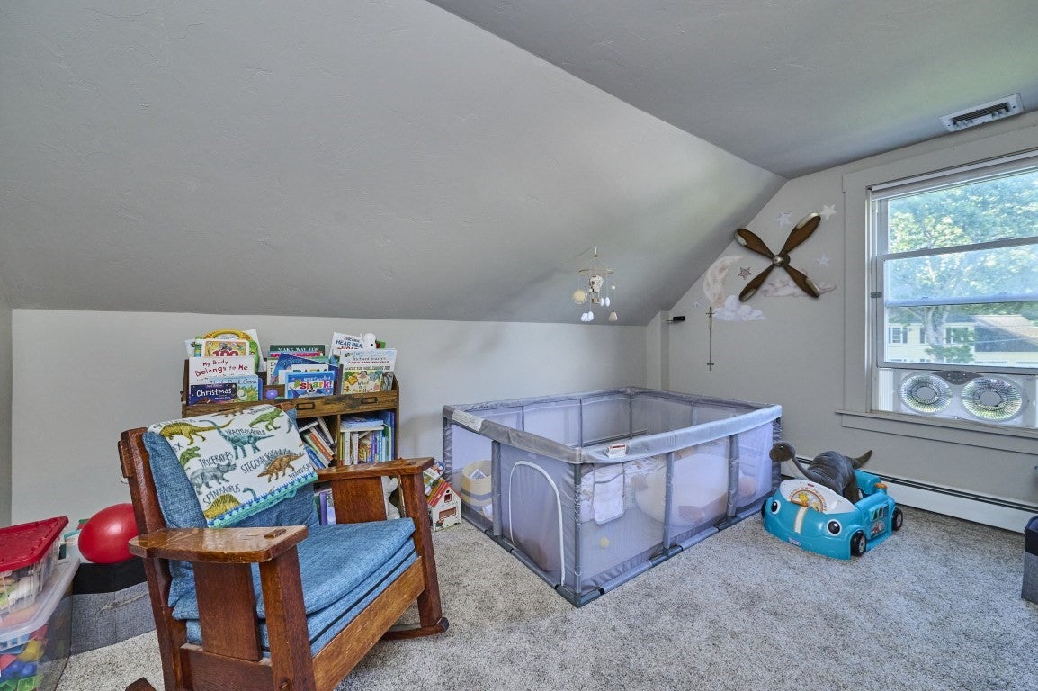 62 Chestnut St, Foxboro, MA Photo #15