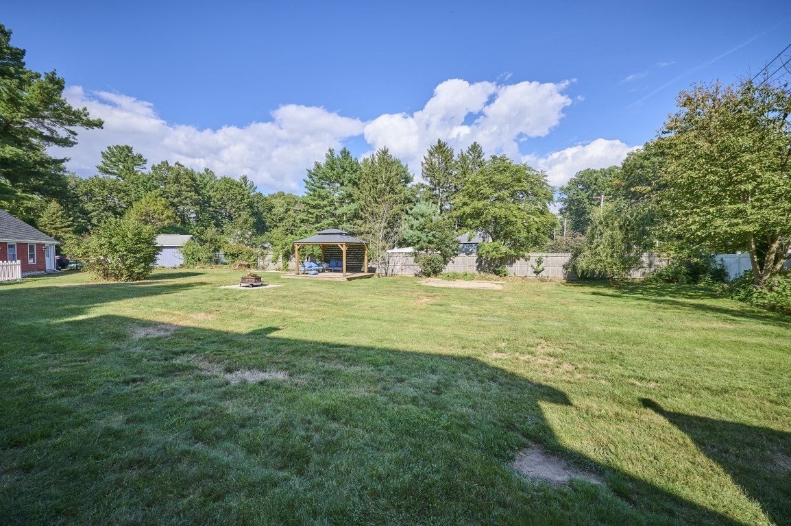 62 Chestnut St, Foxboro, MA Photo #20