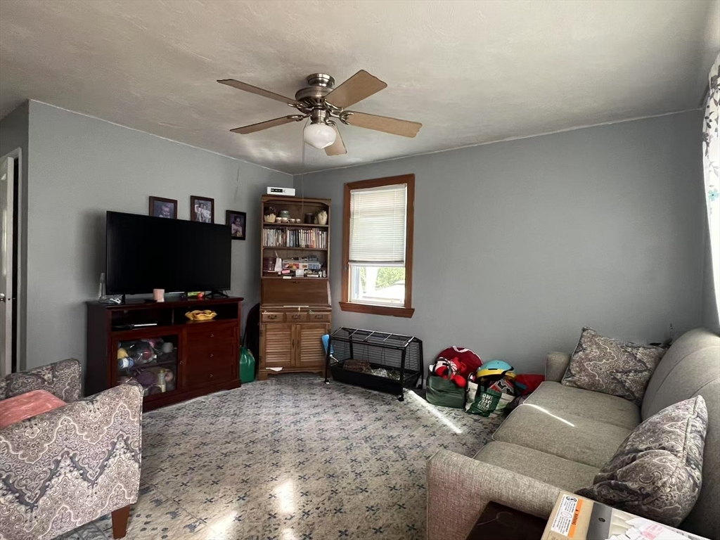 19-21 Bursley Rd