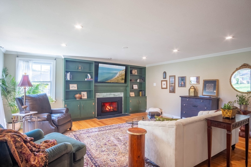 535 Converse St