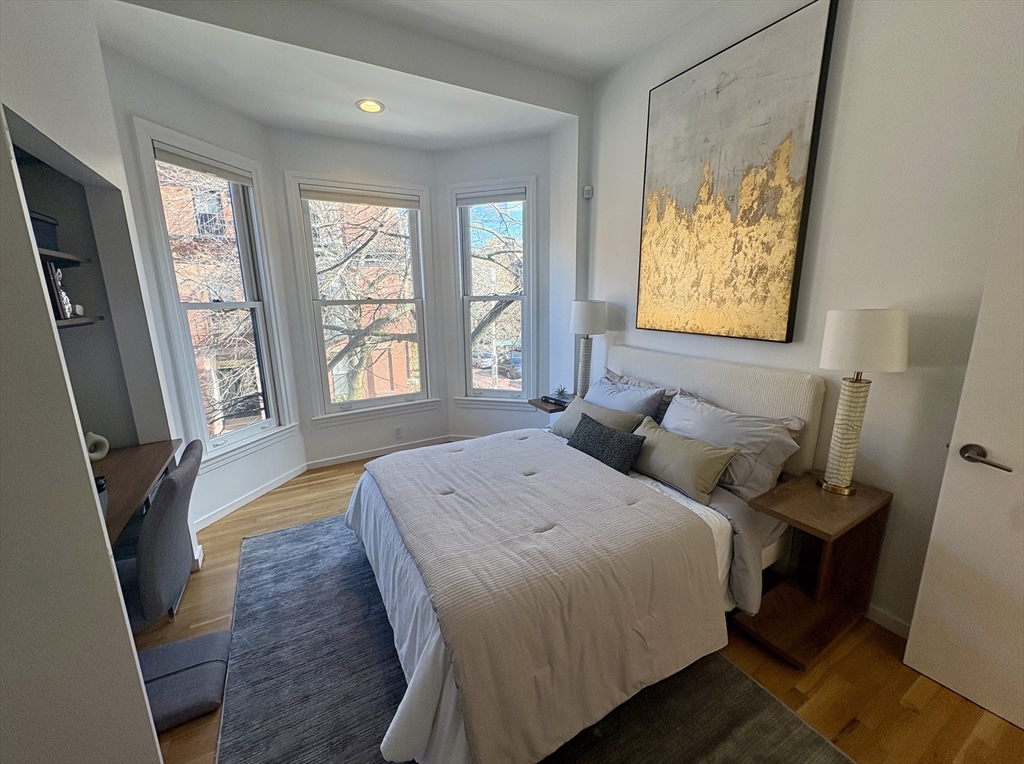 363 Marlborough Street 5