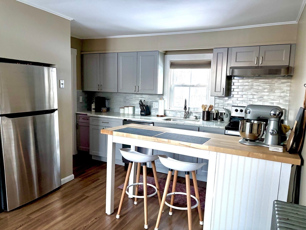 872 Main St #1, Reading, MA Photo #3