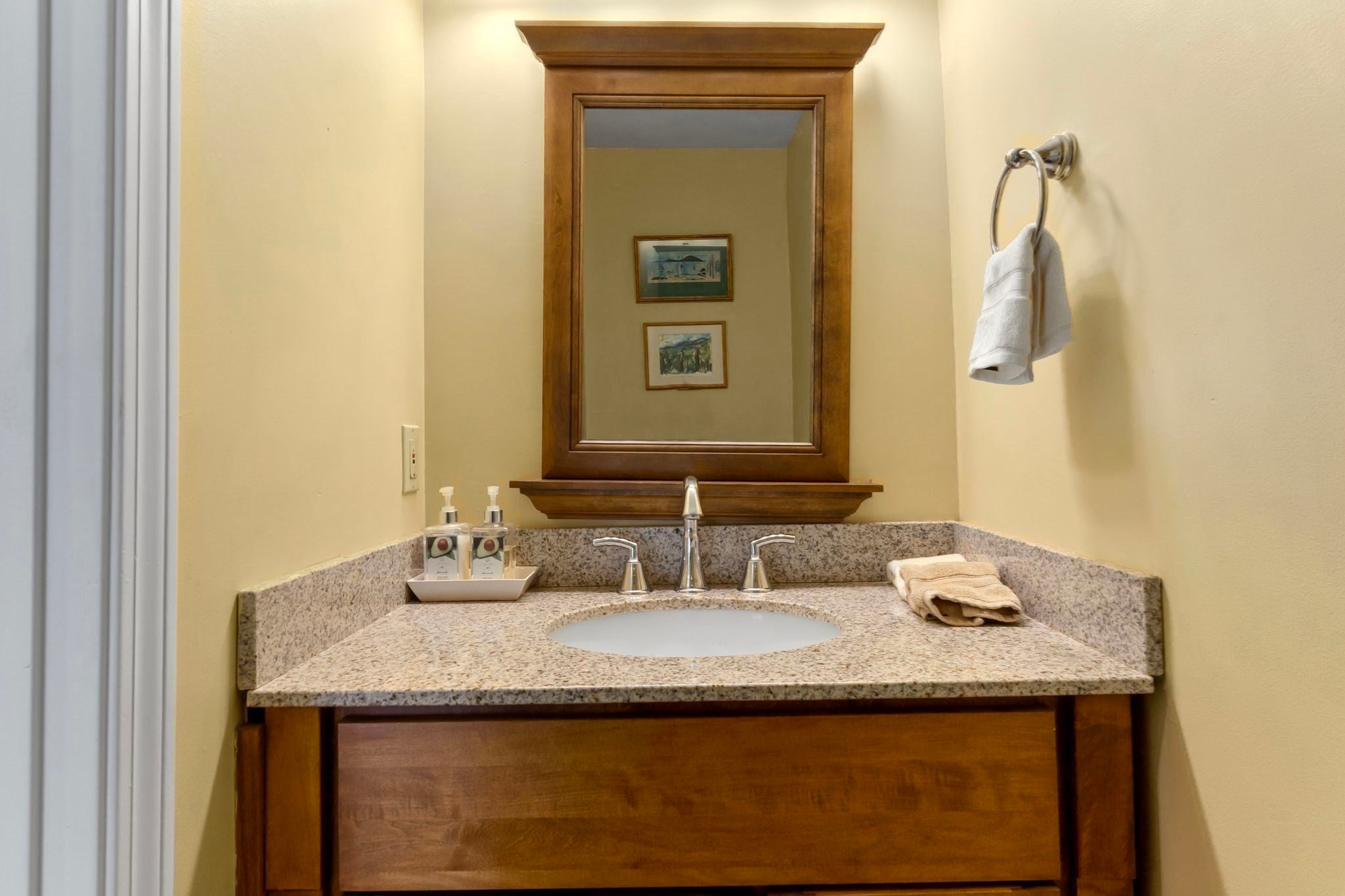 612 Essex Ave #5, Gloucester, MA Photo #12