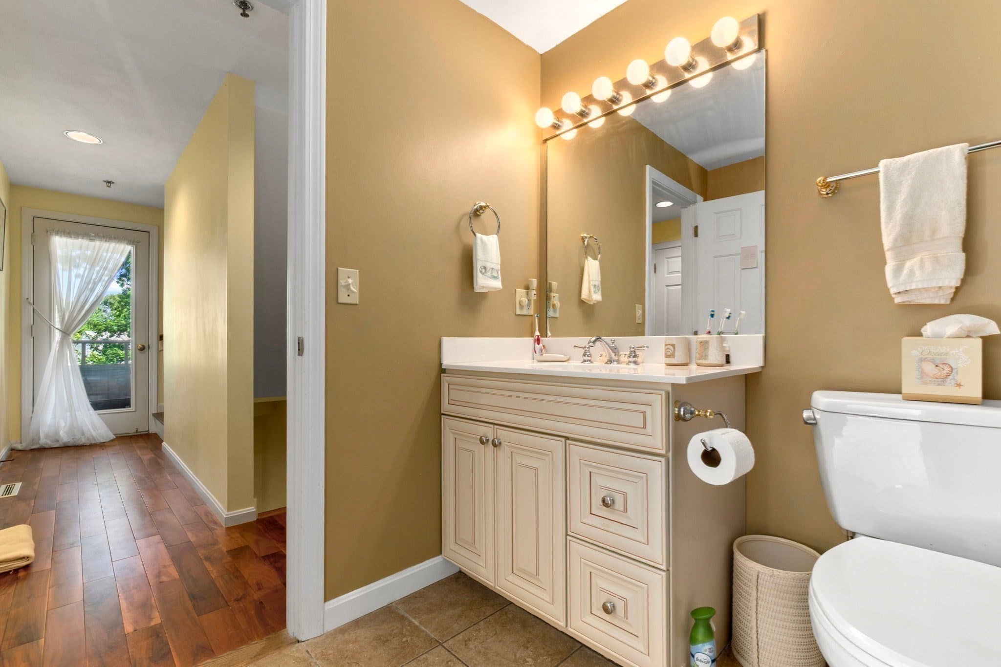612 Essex Ave #5, Gloucester, MA Photo #19