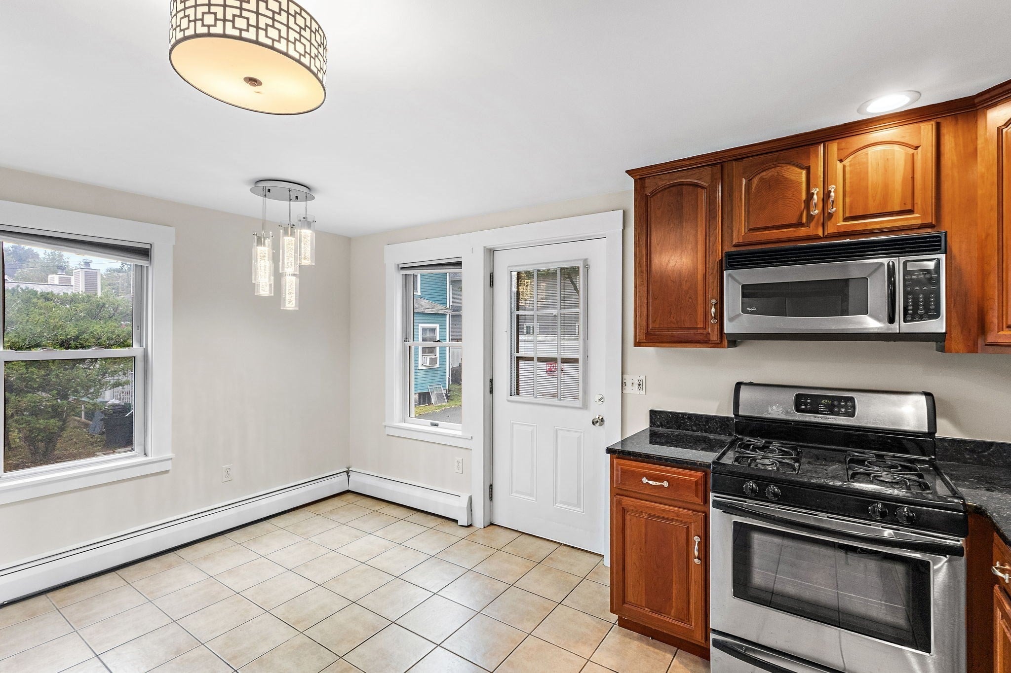22 Salem St #1, Winchester, MA, 22 Salem St #1, Winchester, MA Photo #5