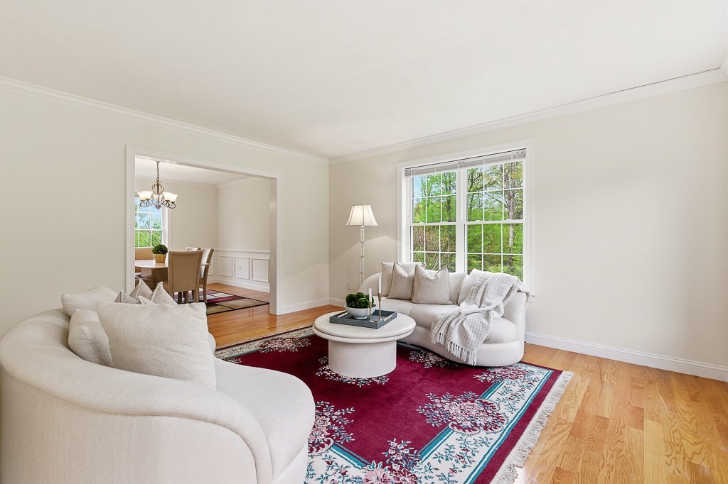 8 Victoria Circle, Shrewsbury, MA Photo #8