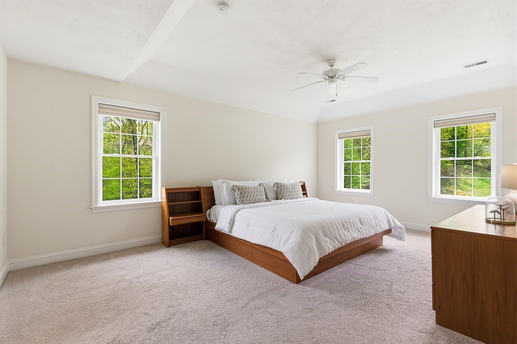 8 Victoria Circle, Shrewsbury, MA Photo #25