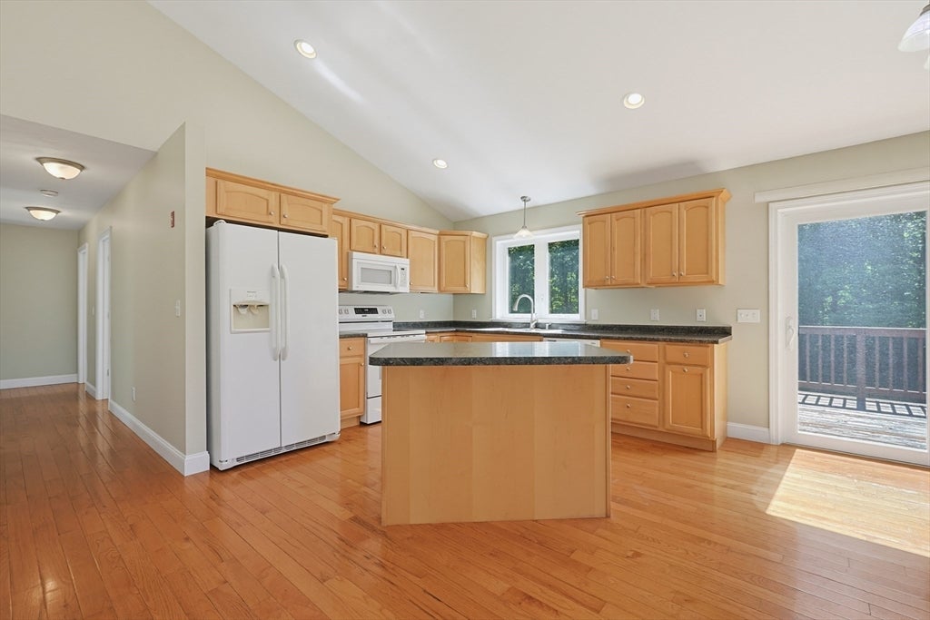 453 Howe Street, East Brookfield, MA, 453 Howe Street, East Brookfield, MA Photo #16