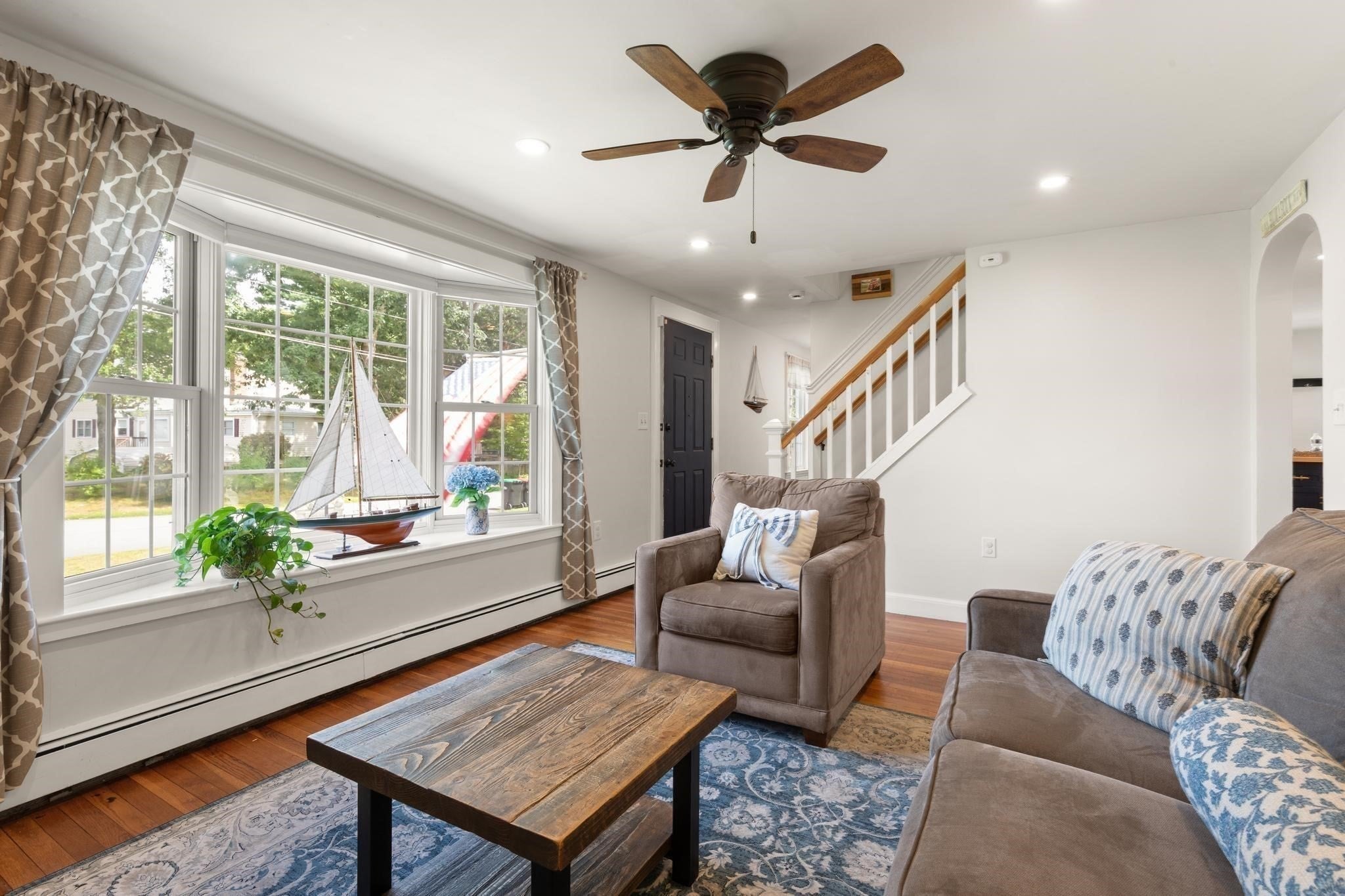 30 Eastman Ave, Foxboro, MA Photo #9