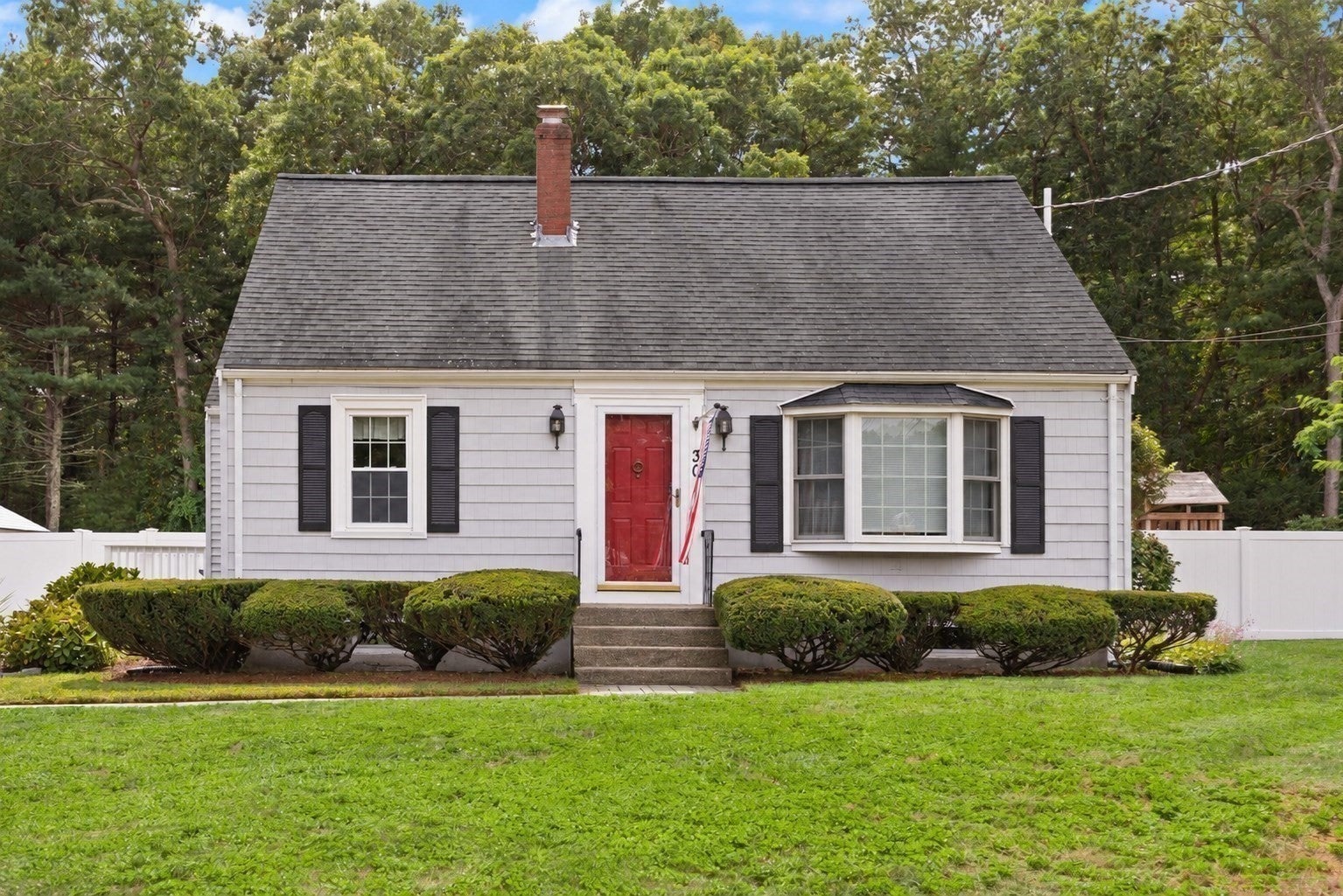 30 Eastman Ave