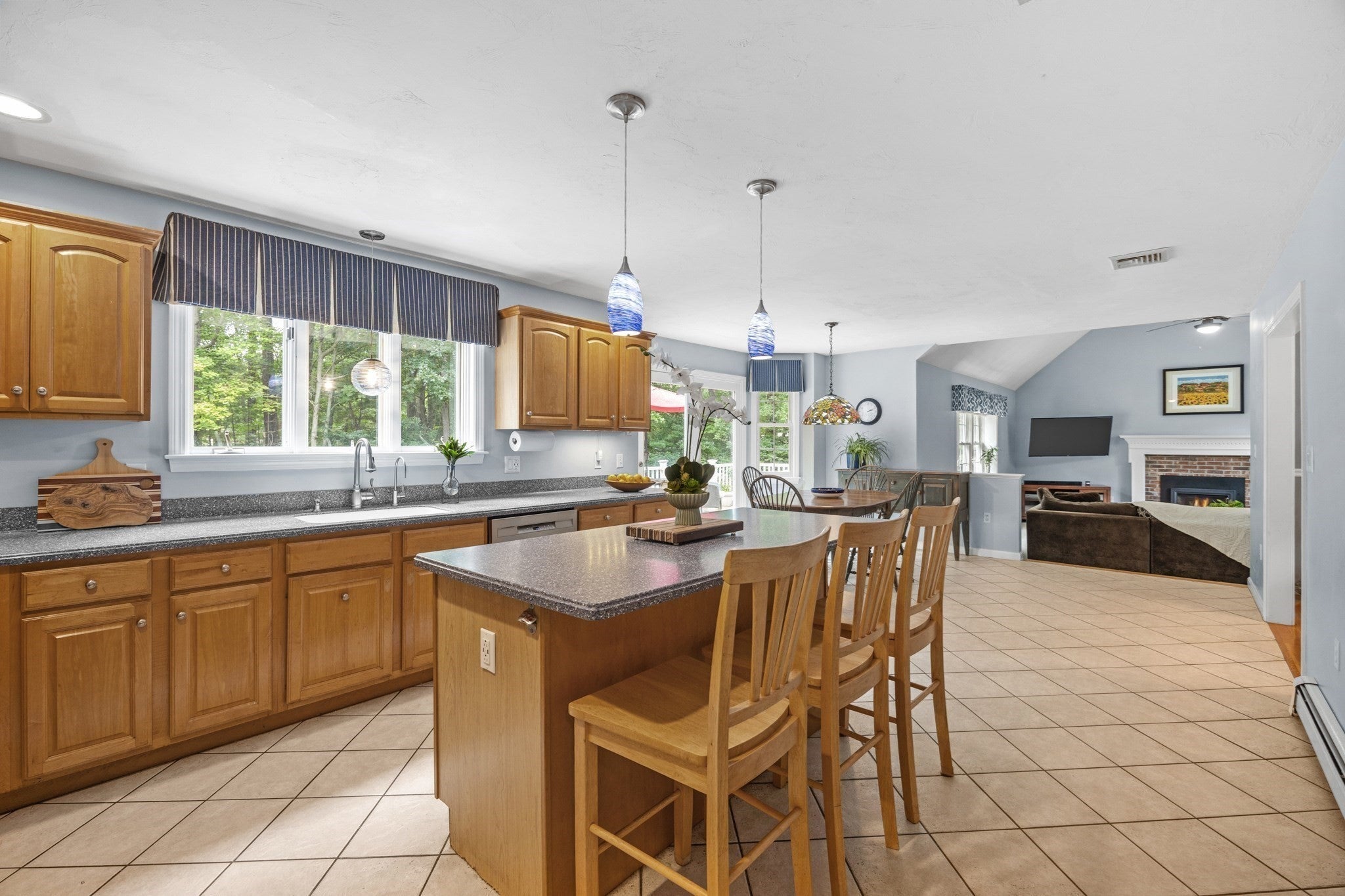37 Herring Brook Ln, Pembroke, MA, 37 Herring Brook Ln, Pembroke, MA Photo #9