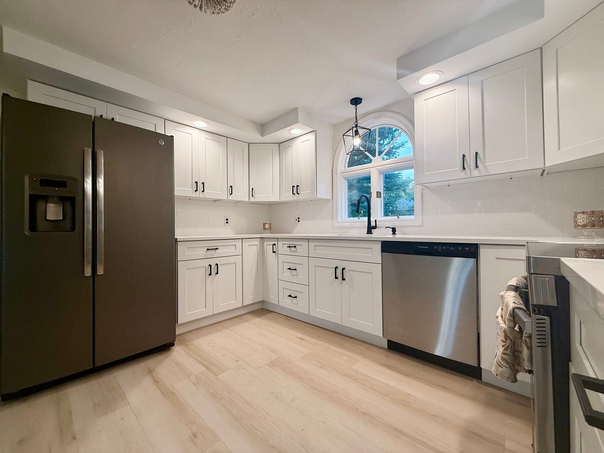66 Belmont St, Whitman, MA, 66 Belmont St, Whitman, MA Photo #5