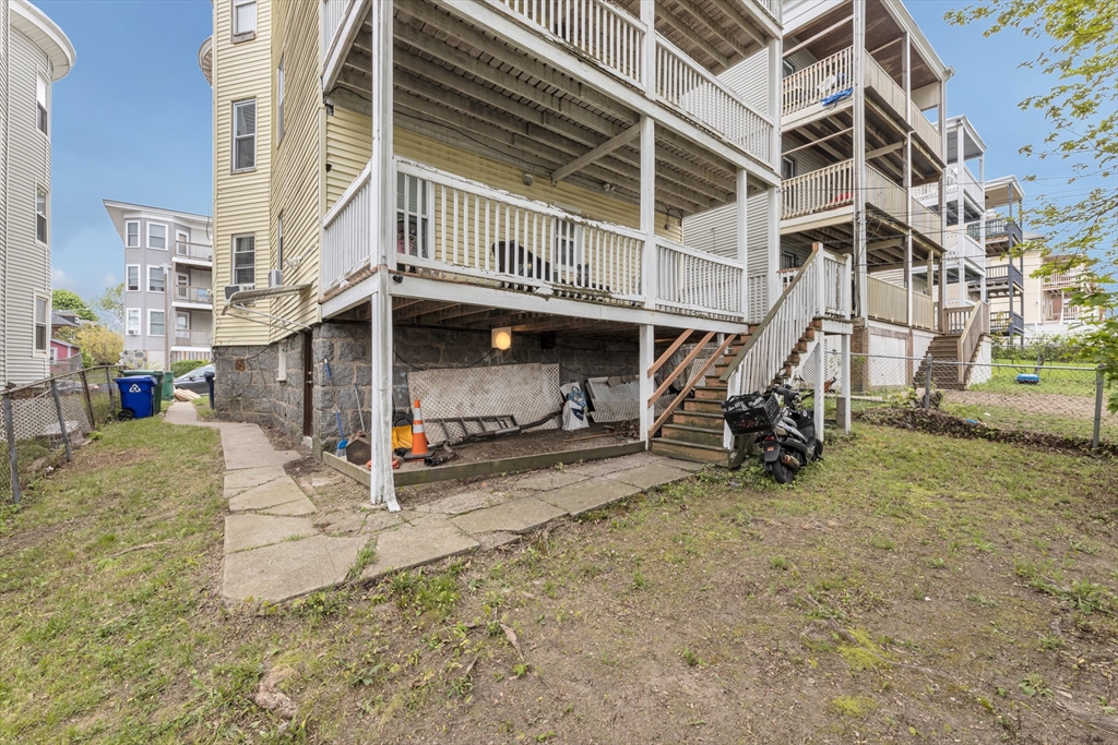 15 Fairmount St