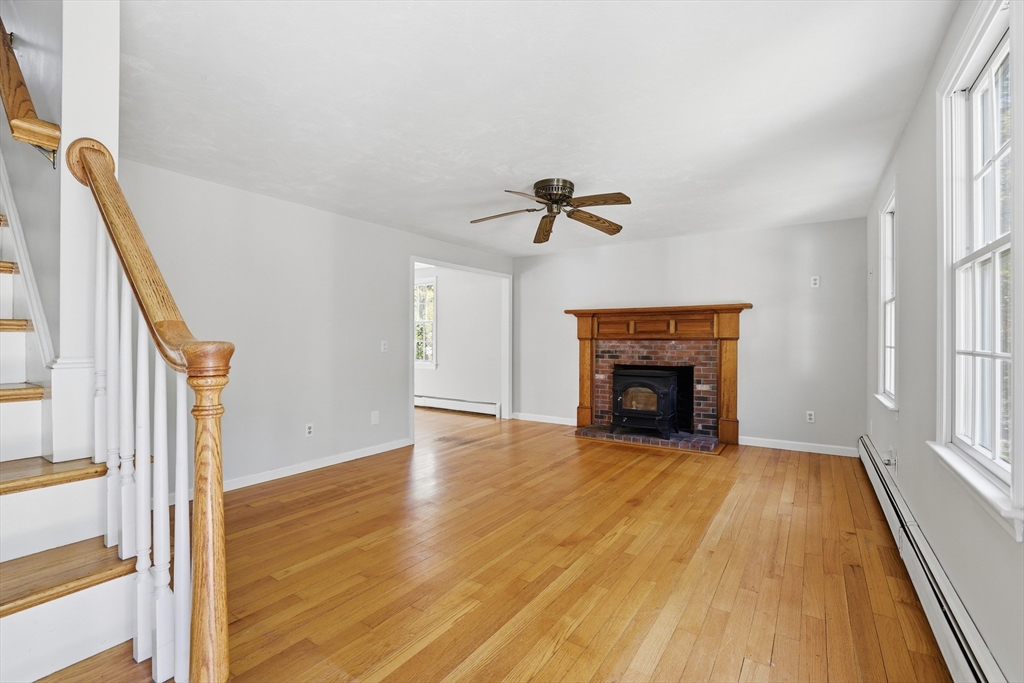 83 Greenville Dr