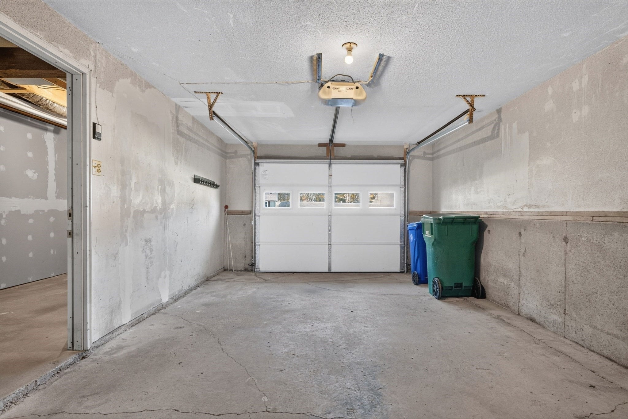 18 Jo Paul Dr, Attleboro, MA Photo #19