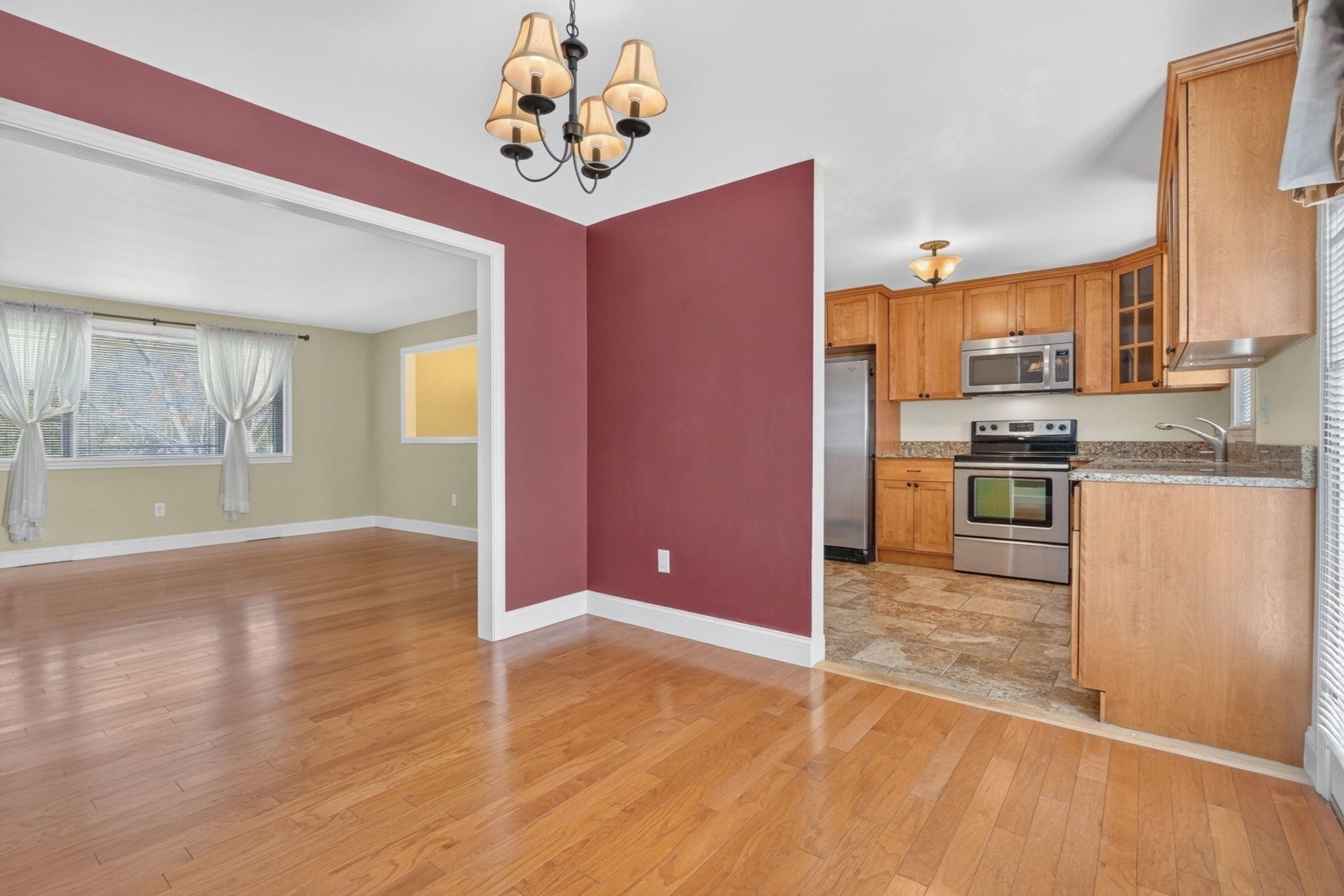 18 Jo Paul Dr, Attleboro, MA Photo #13