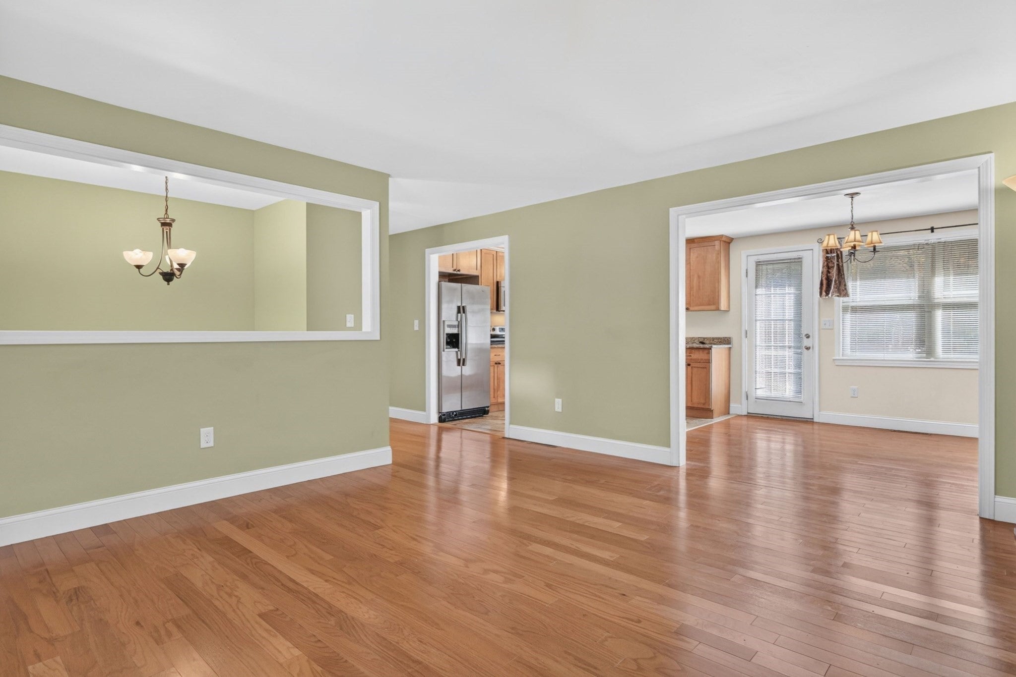 18 Jo Paul Dr, Attleboro, MA Photo #9