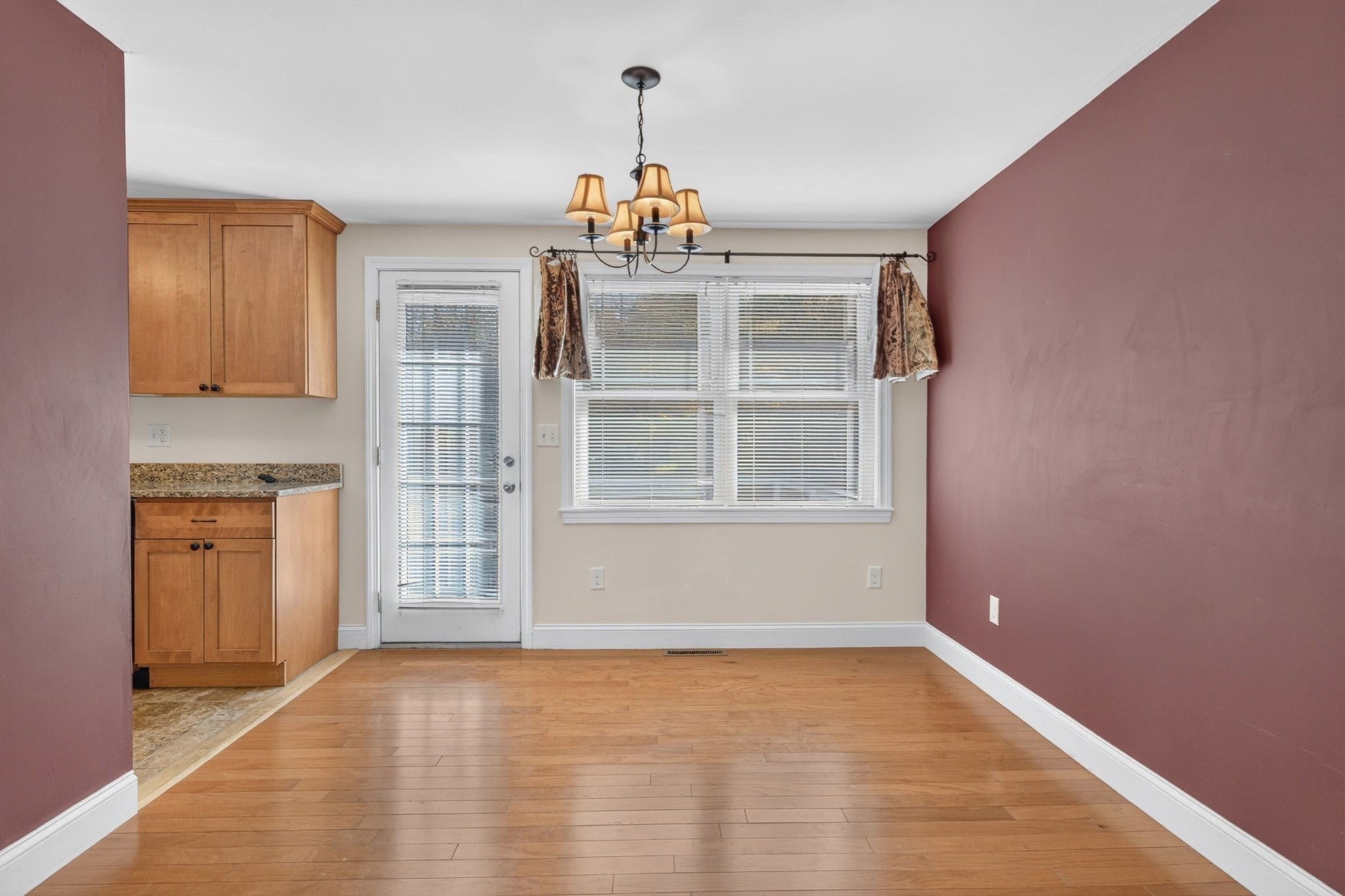18 Jo Paul Dr, Attleboro, MA Photo #11