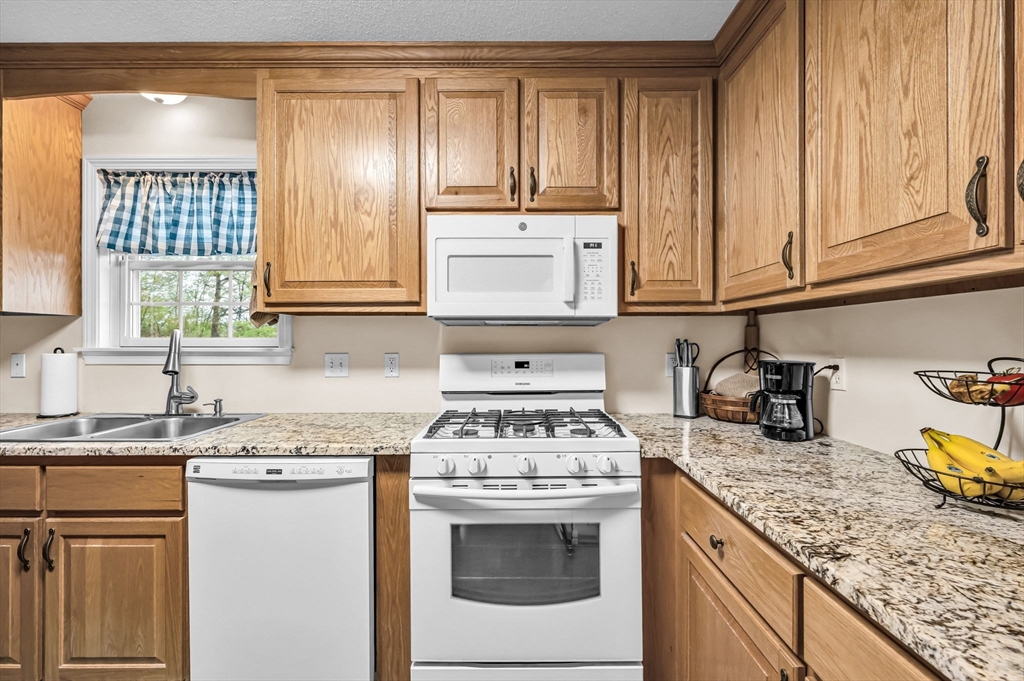 92 Furnace Ave #9, Stafford, CT Photo #16