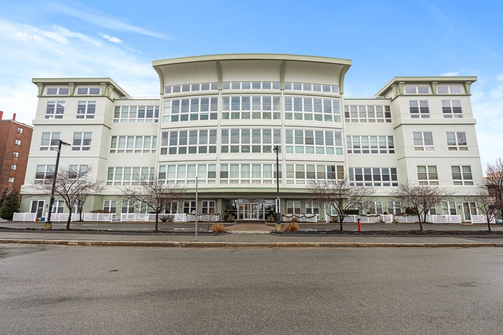 10 Ocean Ave 307