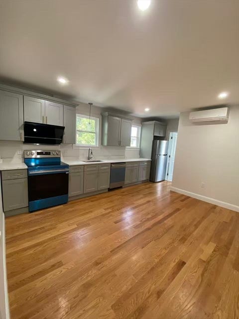 Photo of 51-53 Chubbuck St #2L, Quincy, MA 02169 (MLS # 73568712)